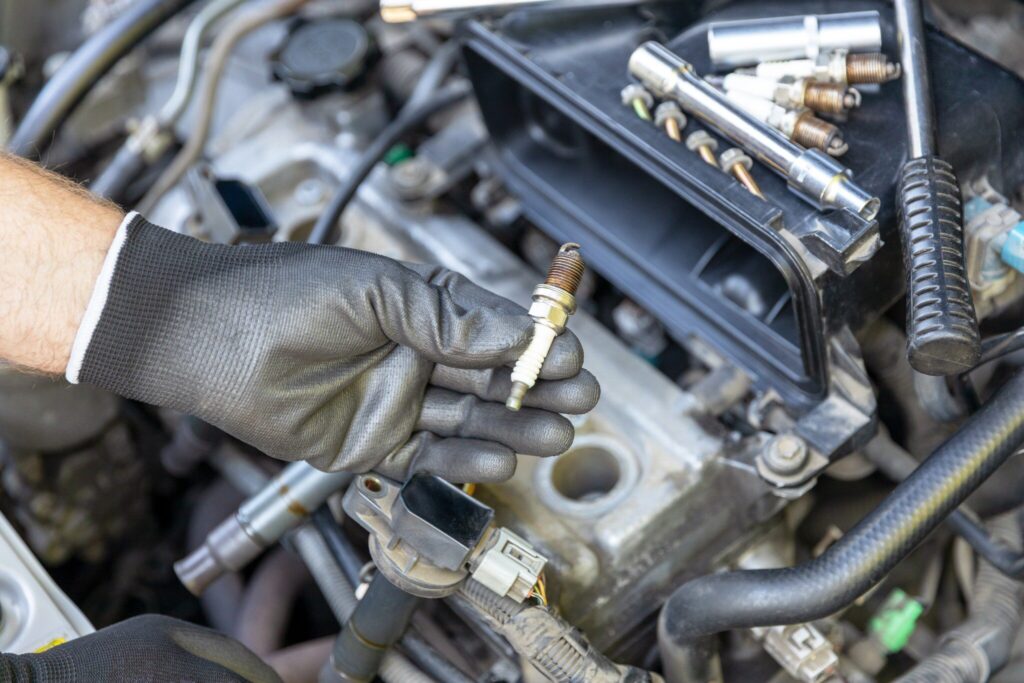 ¿Qué son las bujías del coche?